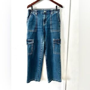 Stylish Blue Denim Cargo Jeans